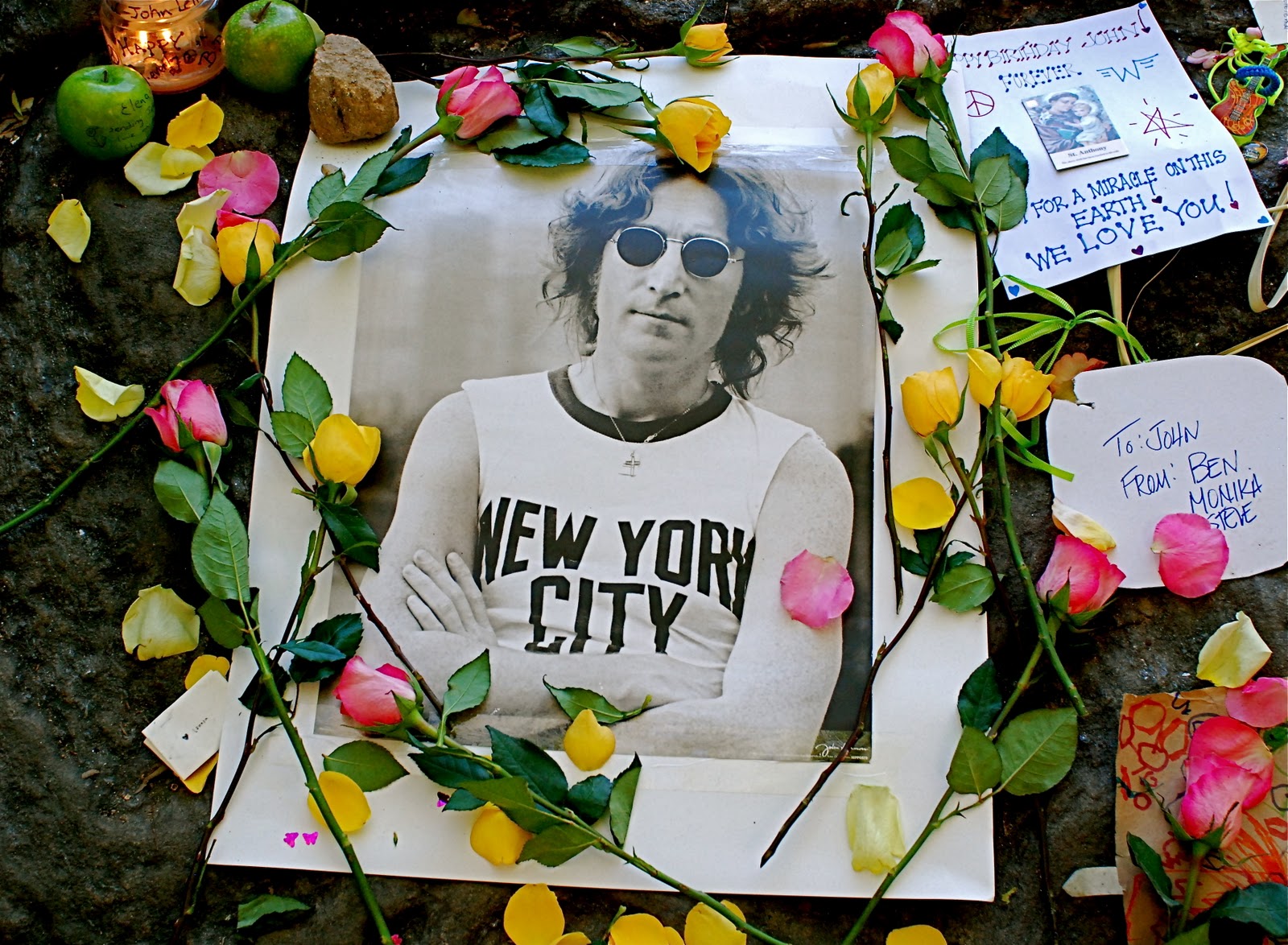 Celebrating John Lennons 70th Birthday >> Nyc Nyc Remembering John Lennon S 70th Birthday At Central Celebrating John Lennons 70th Birthday >> Nyc Nyc Remembering John Lennon S 70th Birthday At Central