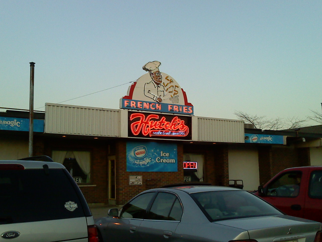 wicked time roadtrips 2010.03.08 Hamilton Fish & Chips Hutch's