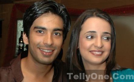 Sanaya Irani and Mohit Sehgal in relationship: Gunjan and Samrat in