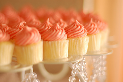 coral cupcakes