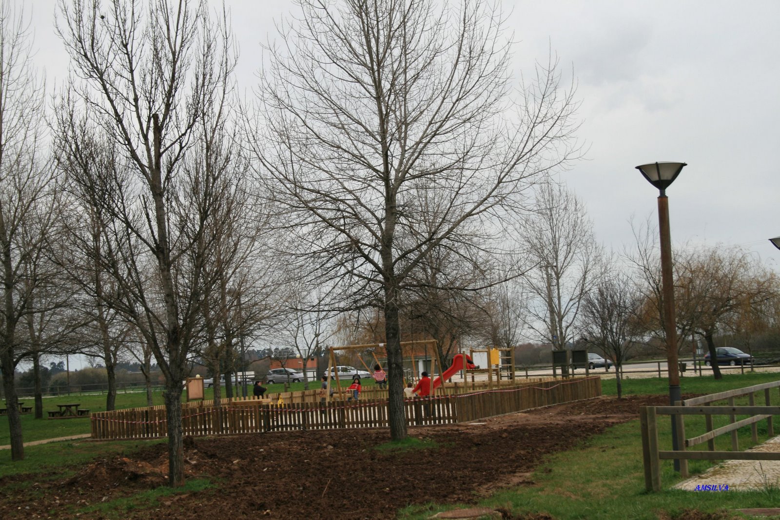 [Angeja-parque.JPG]