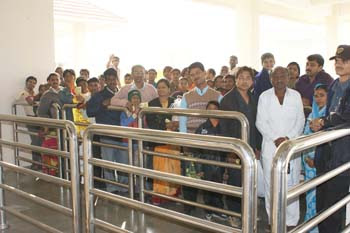 http://experienceswithshirdisaibaba.blogspot.com