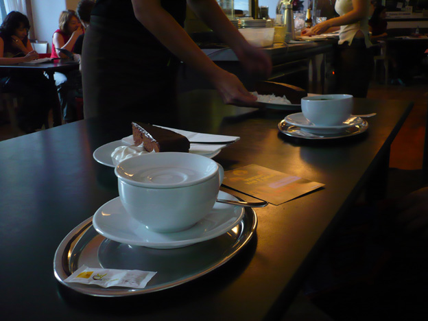 [P1030057.JPG]
