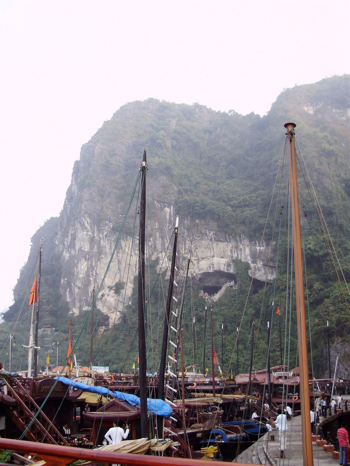 [PC050220.jpg]