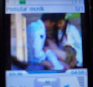 WAKORANews: Di Trenggalek Video Mesum SMP Beredar