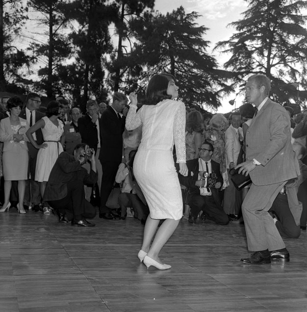 [steve_mcqueen_watusi.jpg]