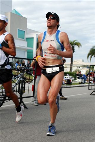 [sturla+corriendo+1.JPG]