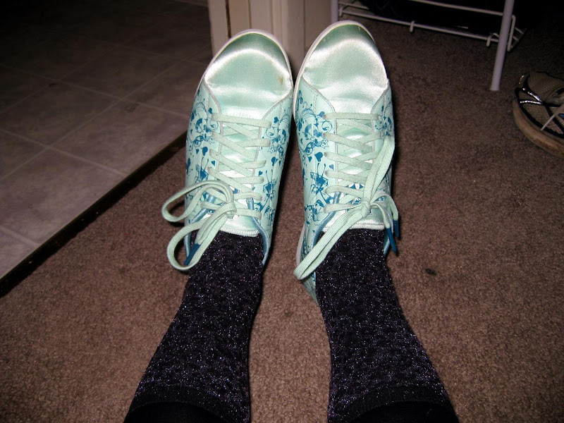 sparkly purple leopard print socks sf/bay area blogger meetup outfit teal pashmina black shorts fafi for adidas