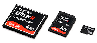 800px-Memory-card-comparison.jpg
