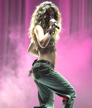 LETRAS DE LAS CANCIONES SHAKIRA letras de las canciones shakira:
