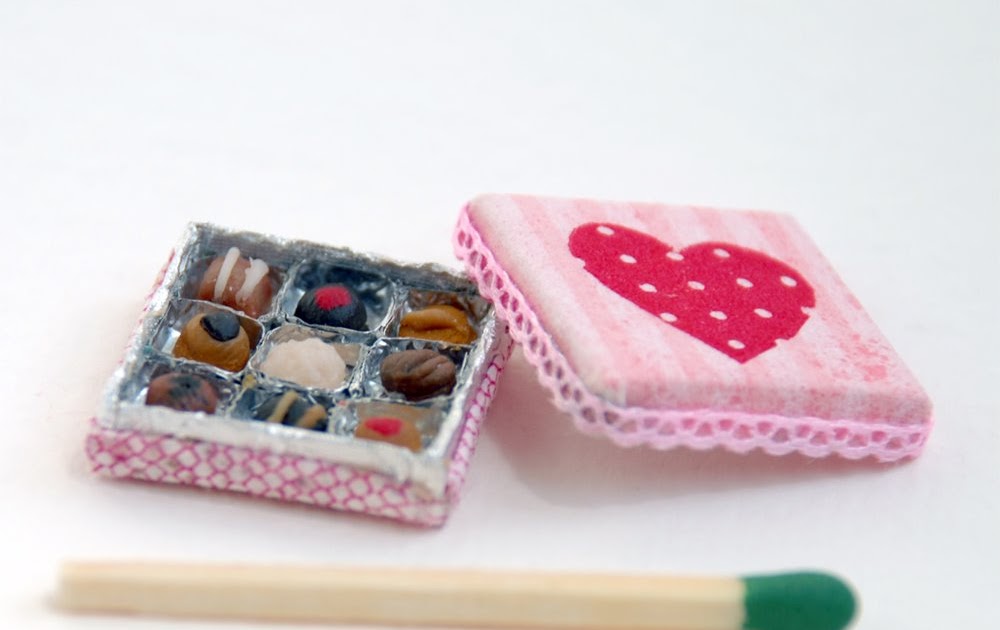 made by ozlem akin minyatur cikolata kutusu ve gida sektorune giris