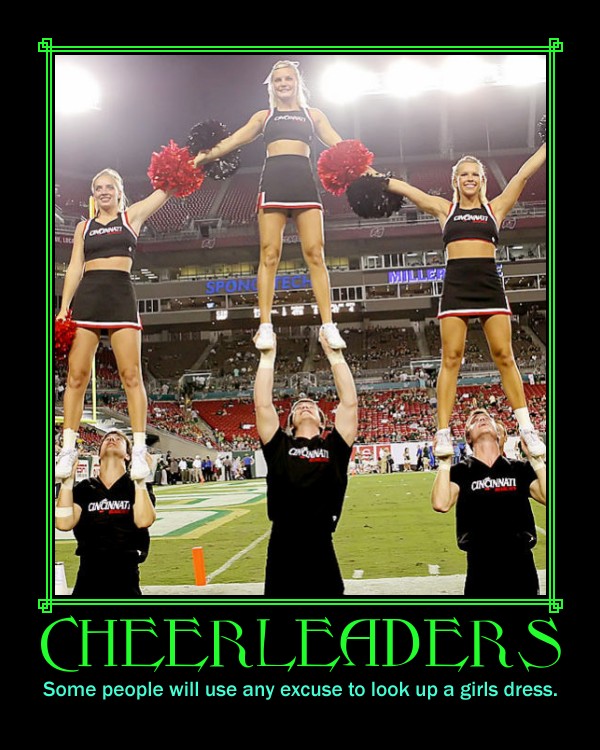 Чирлидерша зашла к тренеру перед тренировкой