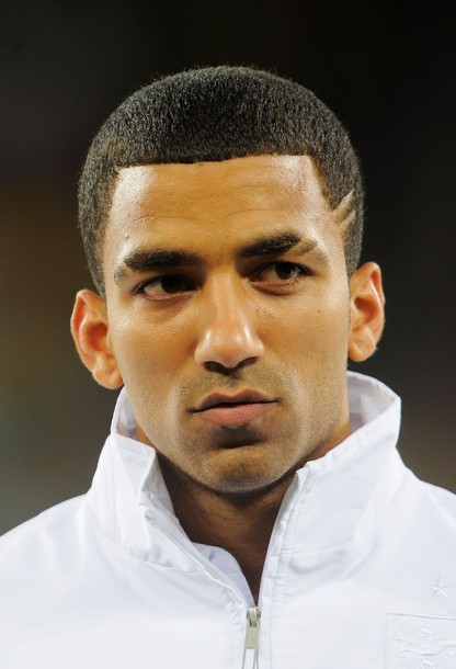Aaron Lennon Body