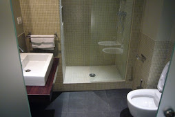 1° Bathroom