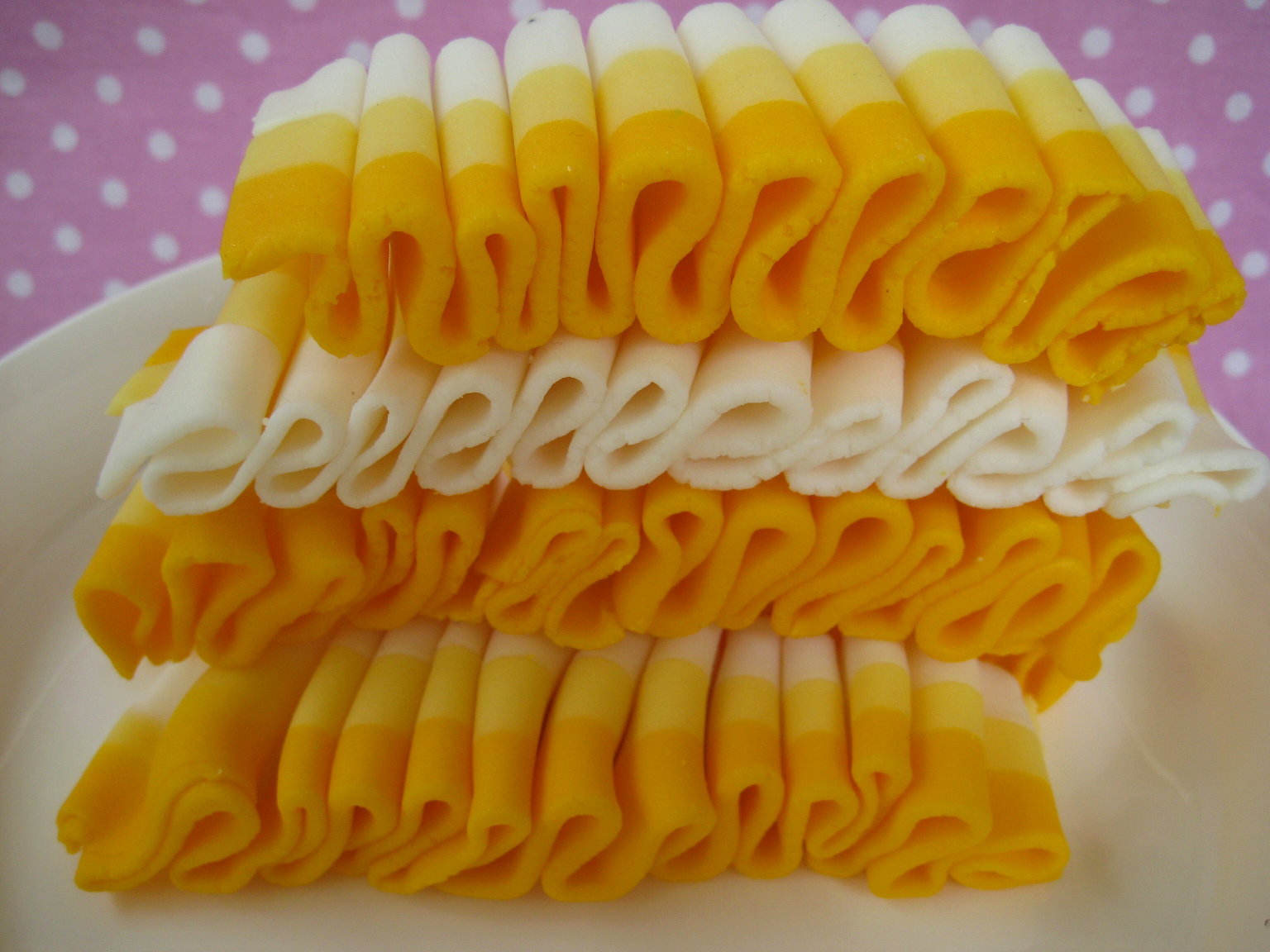 Bubble and Sweet Marshmallow Ribbon Candy, make your own Faux Ribbon Candy