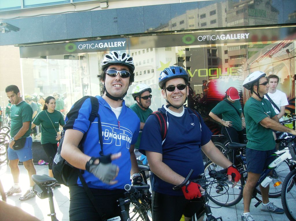 [Tomas_Set2008+016.JPG]