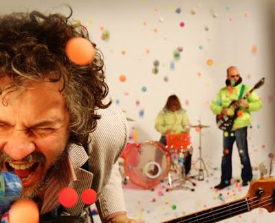 The Flaming Lips - Race For The Prize  