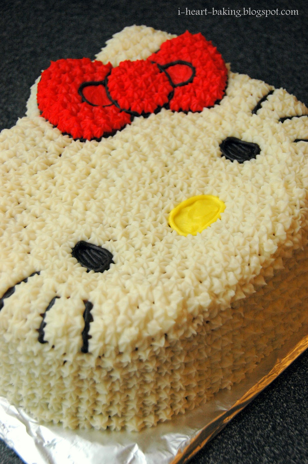 i heart baking!: hello kitty birthday cake for melodie