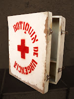 El trastero de Diógenes: td/007 - Botiquín de urgencia