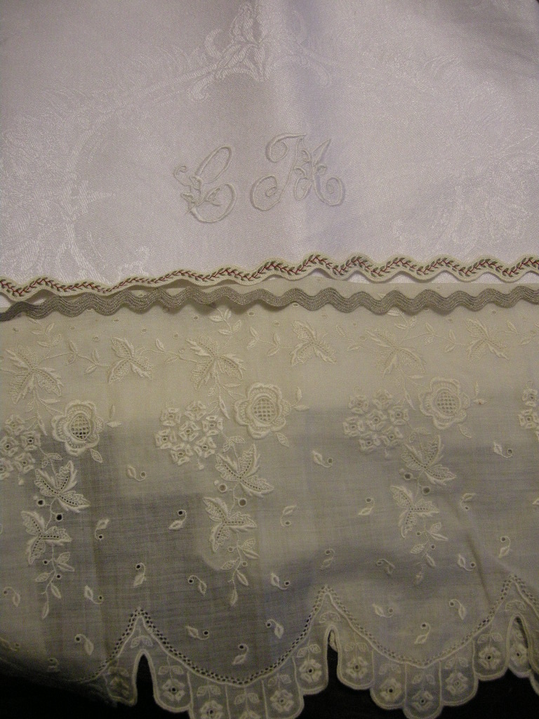 [materiale010208.JPG]
