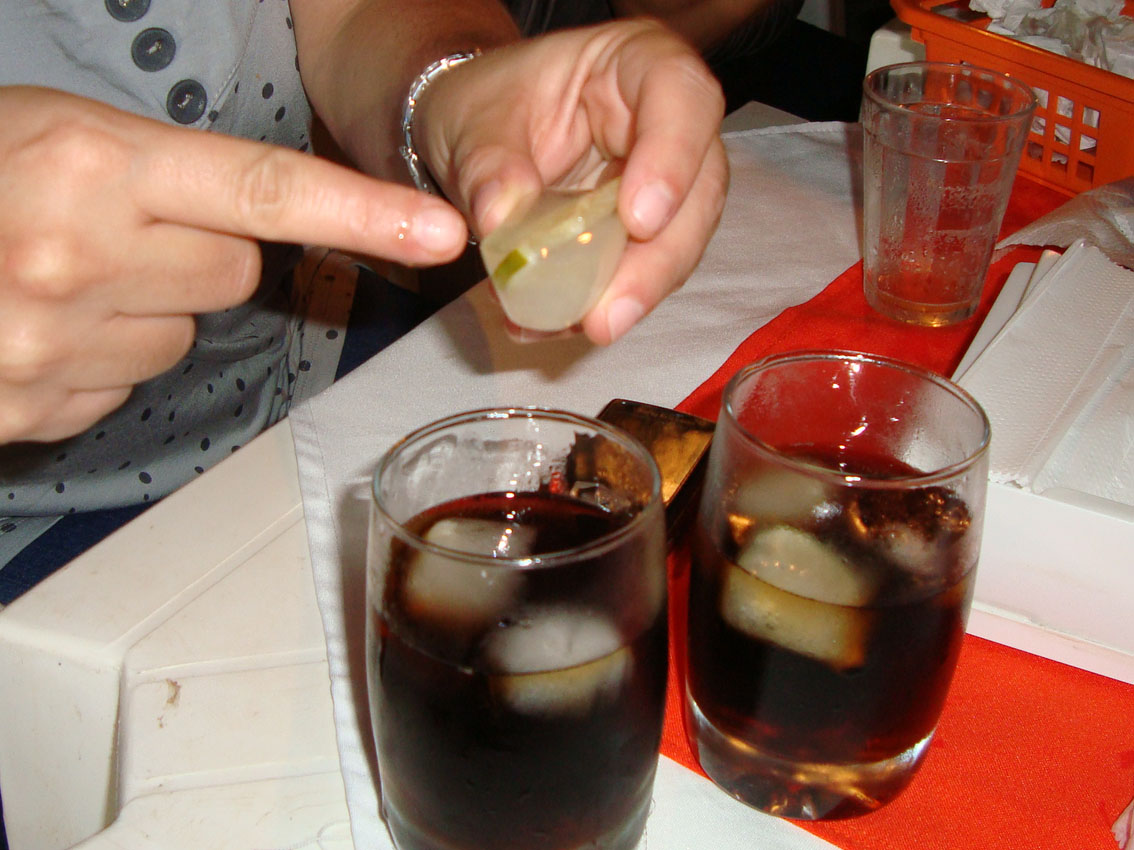 [08.JPG]