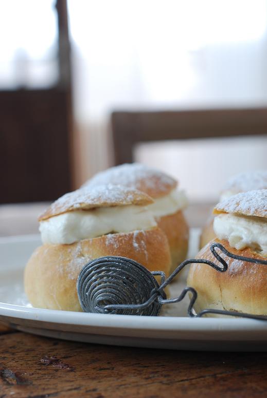[semla+006-1.JPG]