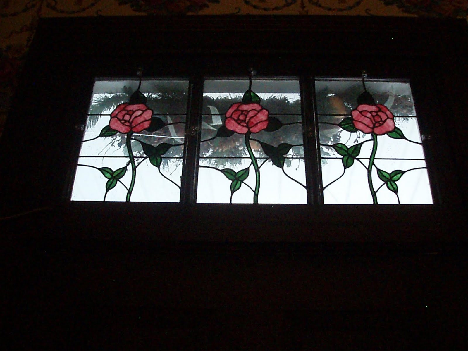 [rose+window.JPG]