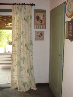 Flora: De todo un poco almohadones.. fundas..cortinas