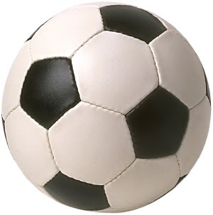 Cómo se relaciona un balón de fútbol con la geometría?