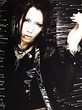 · Aoi ·