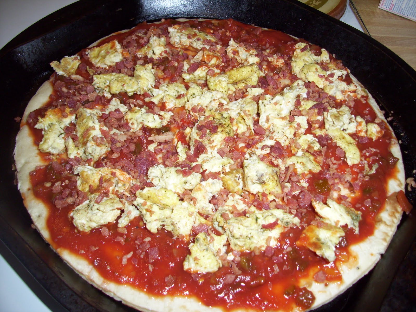 CRAFTS AND CREATIONS WITH KMOM14 Bacon, Egg and Cheese Pizza