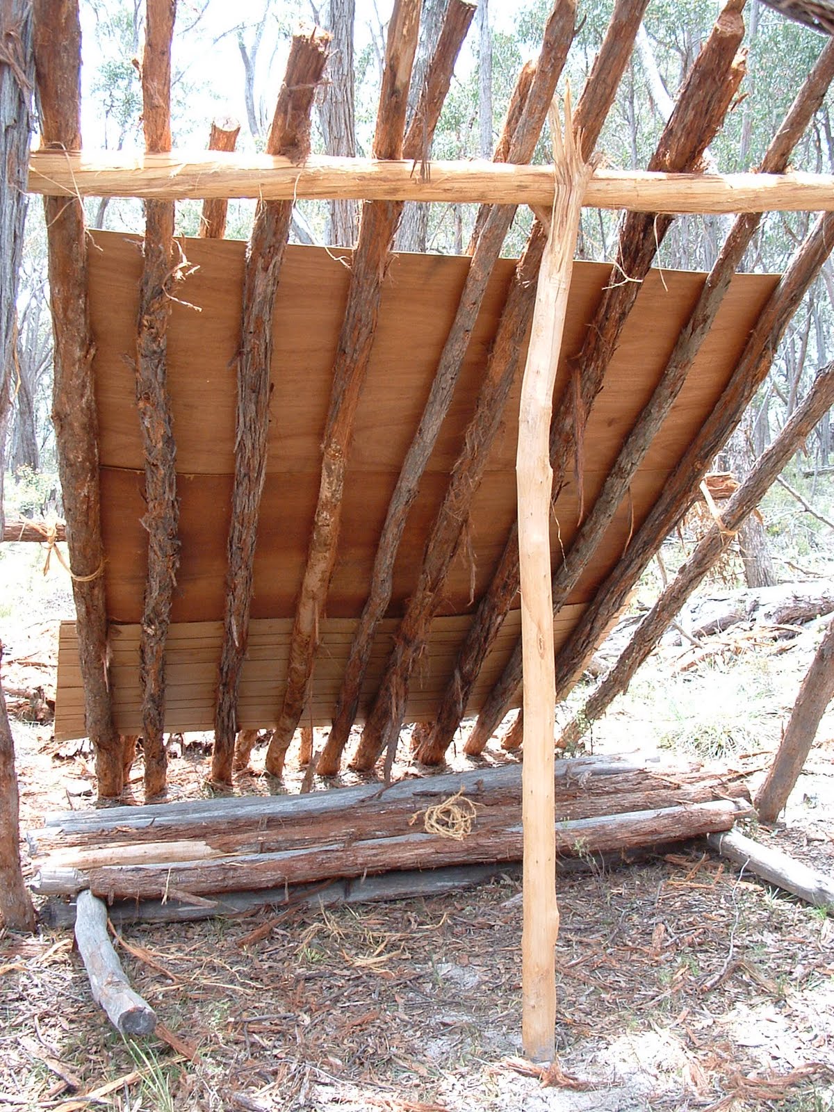 A Woodsrunner's Diary 18th century shelters for Historical Trekking