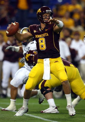 Minnesota Gopher Quarterback Adam Weber