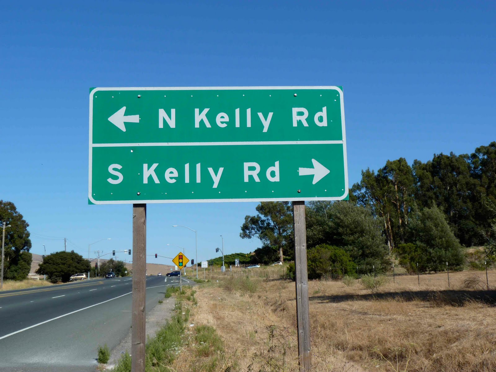 Walking San Francisco Bay Highway 29 N. Kelly Rd. Aug. 18, 2010