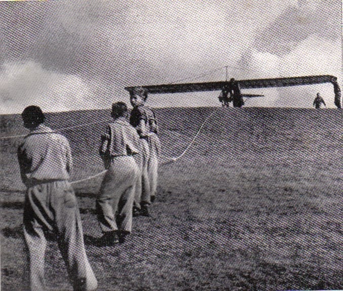 Wednesday. Letter to You History gliders (or sailplanes) in 3 pictures