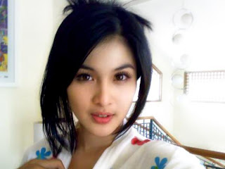 sandra dewi hot sexy pic tidak sandra dewi bugil / telanjang / ngentot