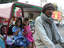 Ava and Claire, rickshaw ride