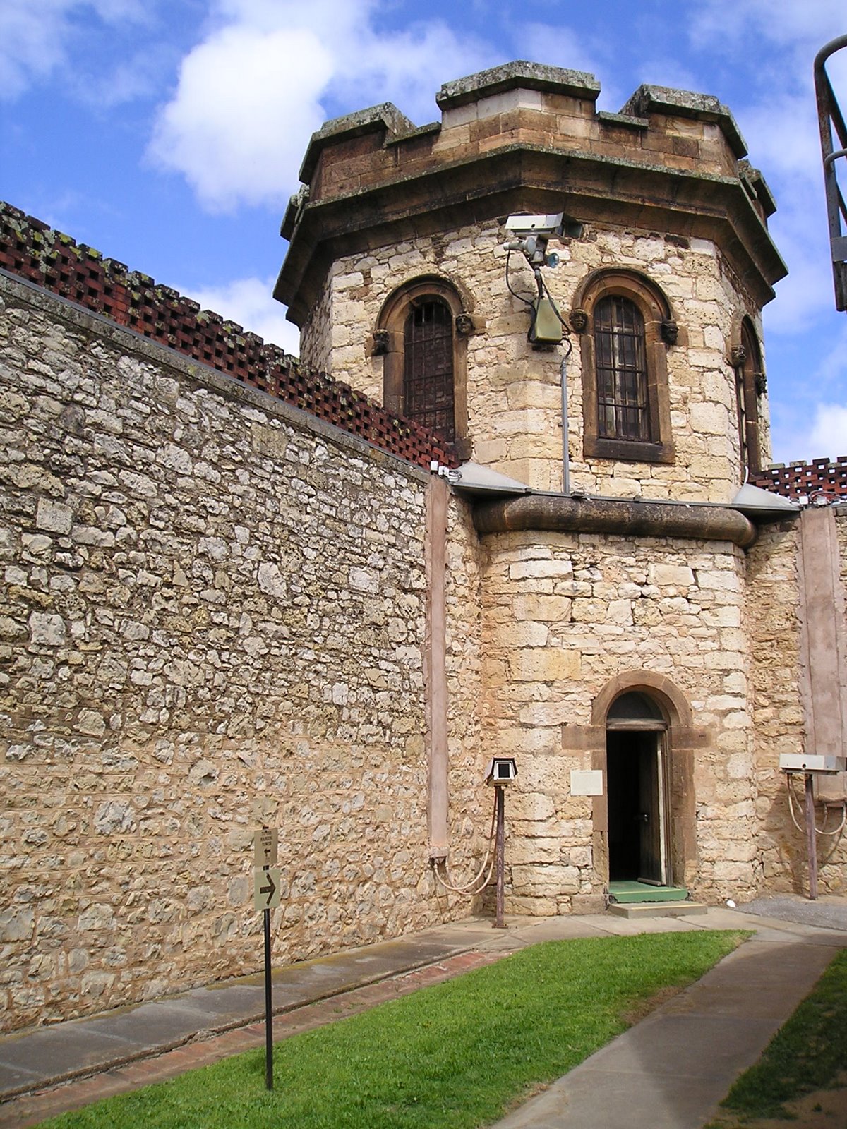 [P1011321.JPG]
