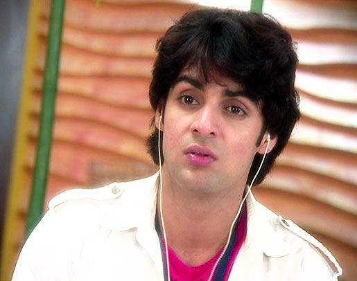 Karan Wahi Photos