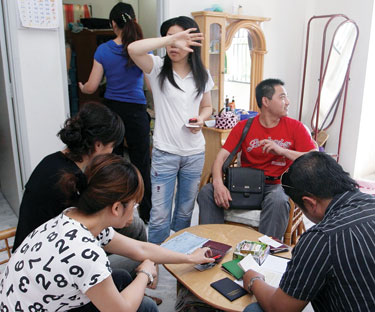 Gambar+Pelacur+Dari+China http://www.zapmash.com/Gambar-Pelacur-Dari-China.html