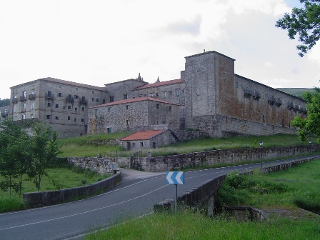 [Mosteiro_Fortaleza.JPG]