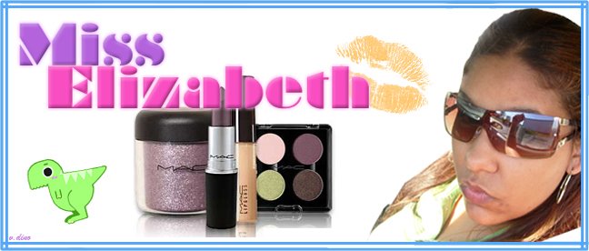 Miss Elizabeth Loves Makeup!