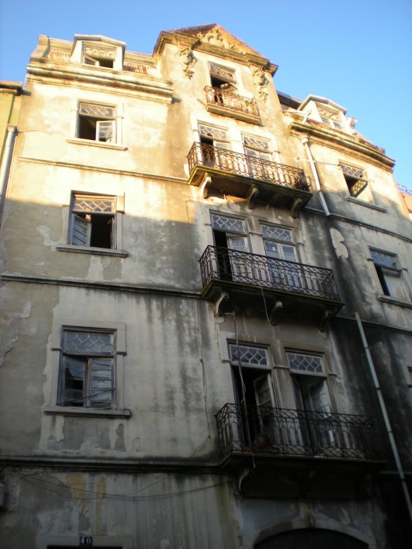 [Rua_Cidade_de_Cardiff_40-2_de_2.jpg]