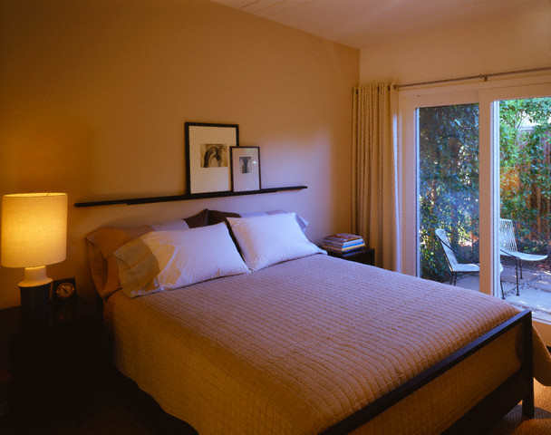 [Modern_Furniture.jpg]