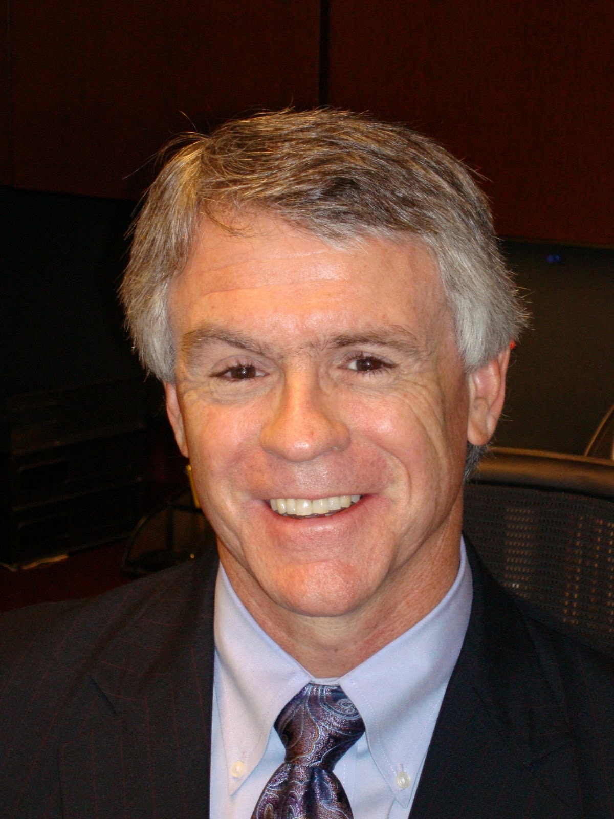 ACFWDFW February 2011 Speaker Mike Farris with Farris Literary Agency