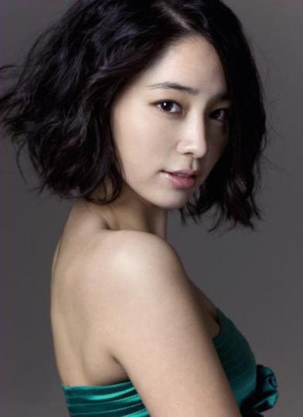 Lee Min Jung - Picture Gallery