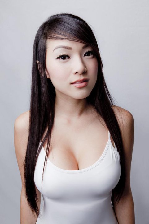 13-sexy-linda-le-vampy-cosplay-asian-chicks-hot.jpg