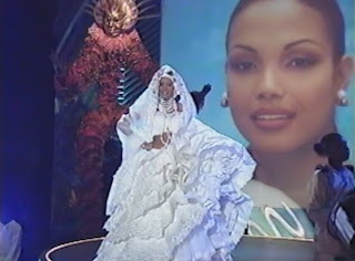 Beauty Season 2011 [MU] - Part 4: Những ứng viên HH sáng giá ko thể đăng quang 1999+Carolina+Indriago,+Miss+Venezuela
