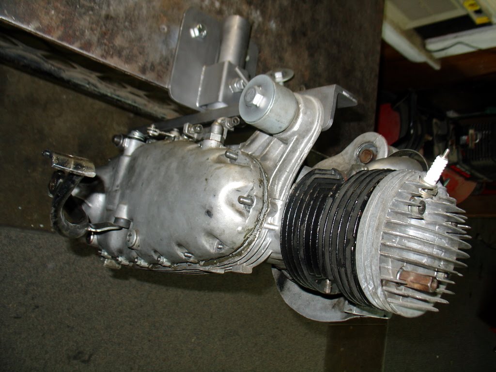 [soporte+motor.JPG]