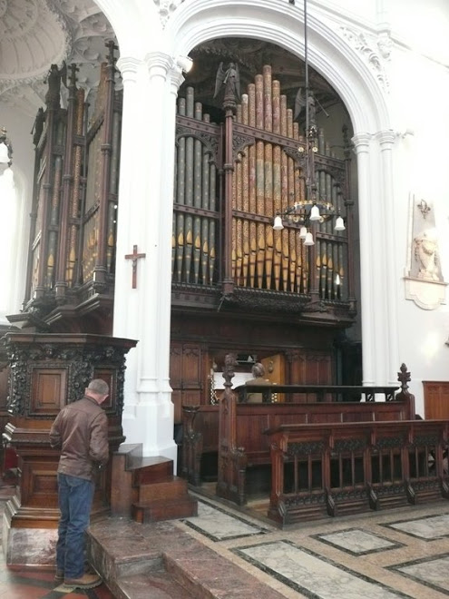 Gorgeous Organ at small London church